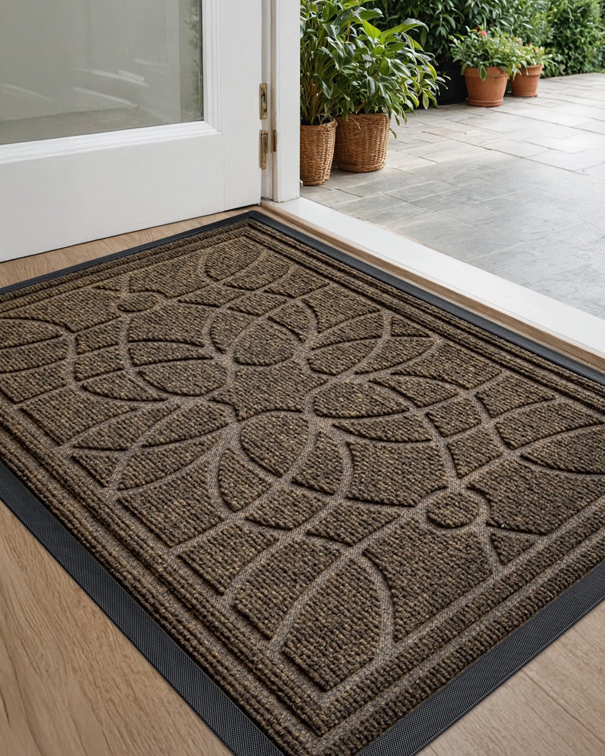 DEXI Front Door Mat Outside Entrance, Heavy Duty Non Slip Low Profile Doormat for Entryway, Trap Dirt and Moisture Welcome Mats, Easy Clean, Patio, Garage, 6x4, Black